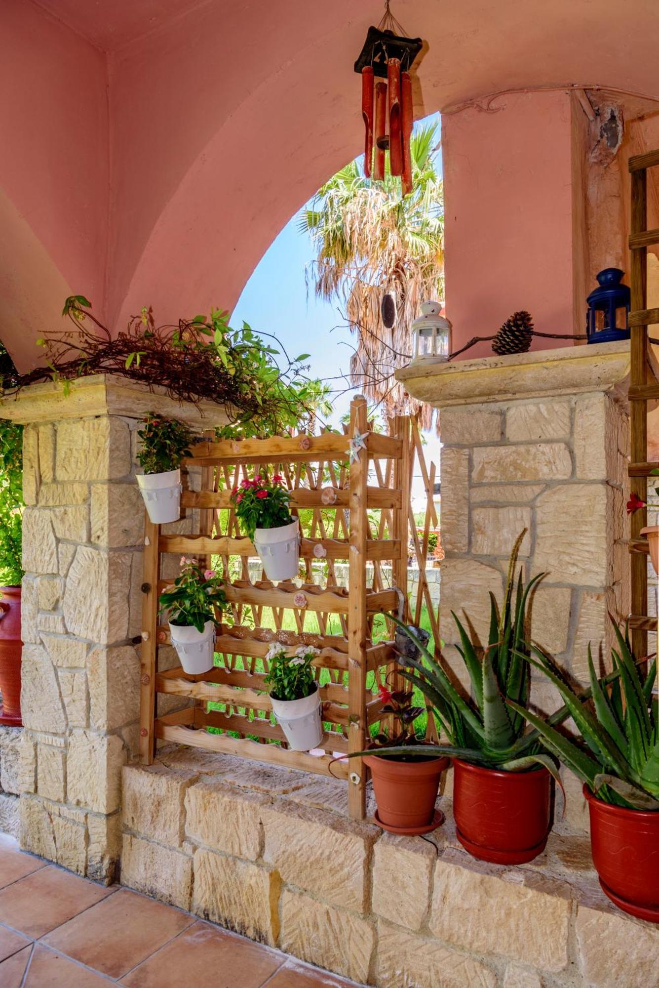 La Luna House Pefkochori Bagian luar foto
